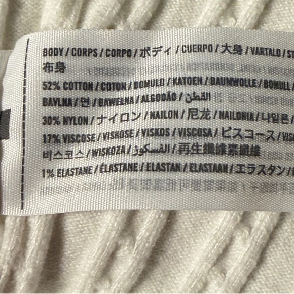 Abercrombie & Fitch Ribbed Mockneck - Picture 5 of 6